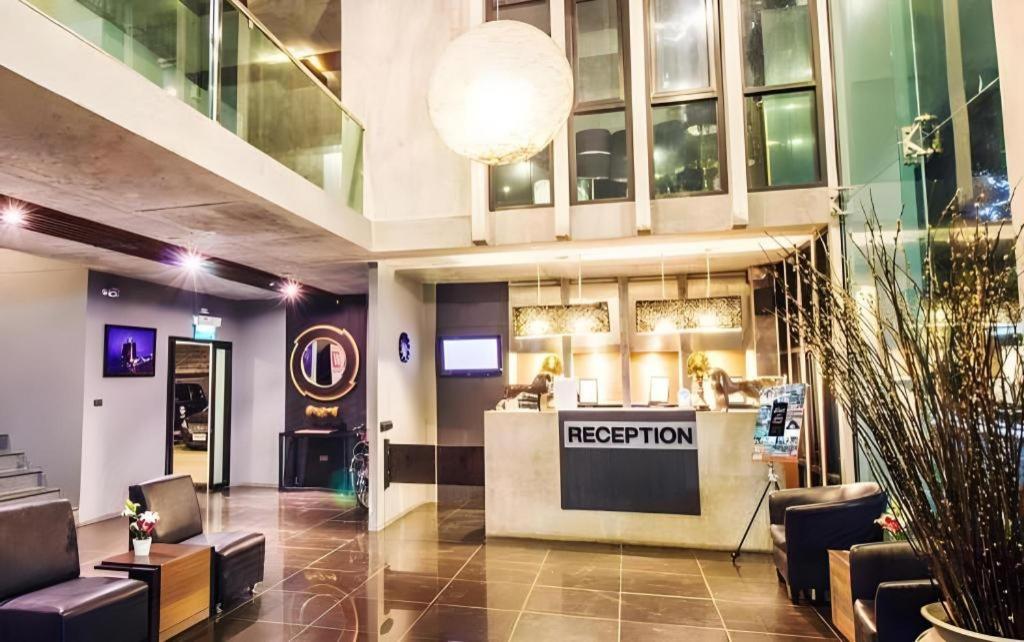B2 Black Business And Budget Hotel Chiang Mai Dış mekan fotoğraf