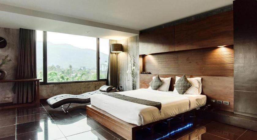 B2 Black Business And Budget Hotel Chiang Mai Dış mekan fotoğraf